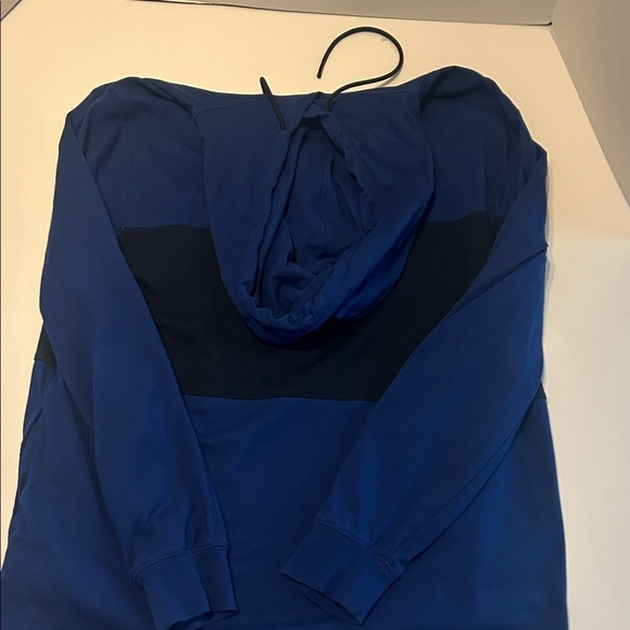 American Eagle Outfitters Blue and Black Hoodie Medium, With Pockets - Picture 3 of 5